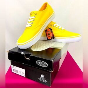 LUGZ Women’s Lear Yellow Sneaker with Yellow and White Strings     US 11…